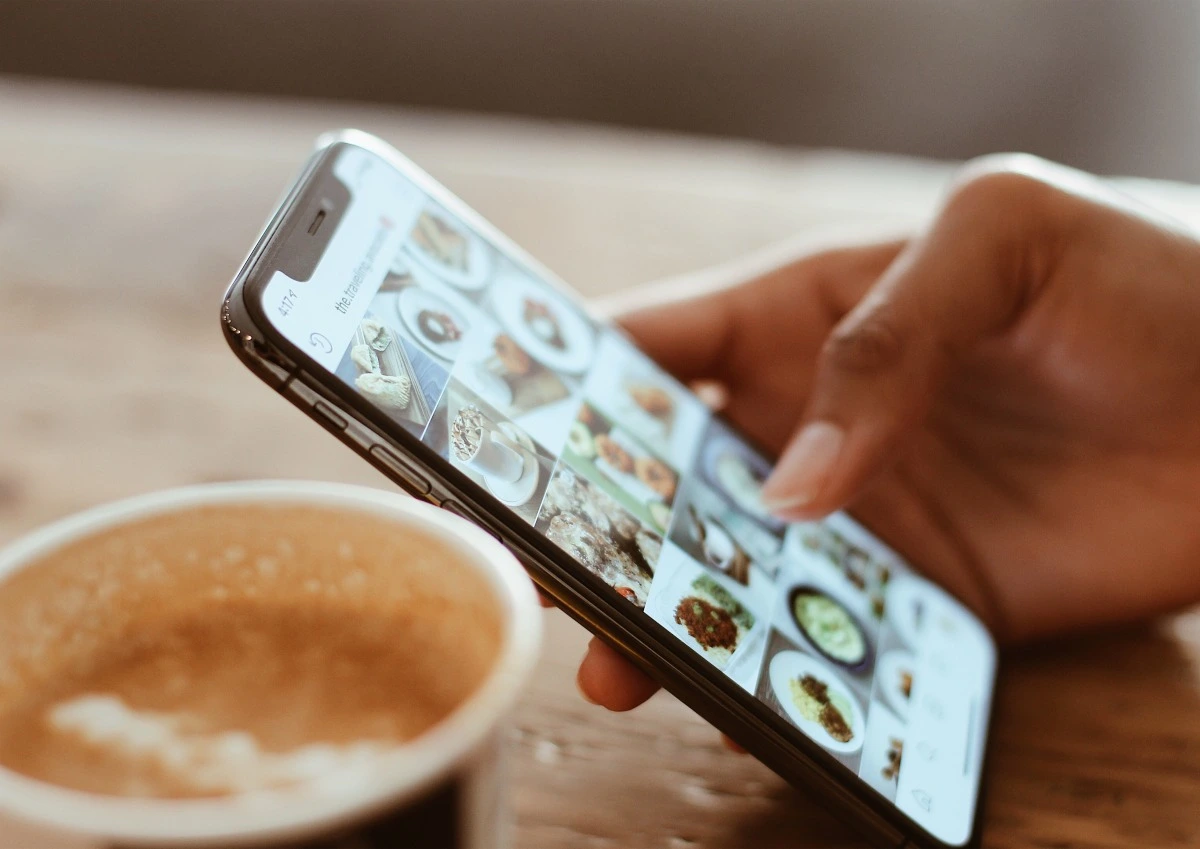 person holding Iphone